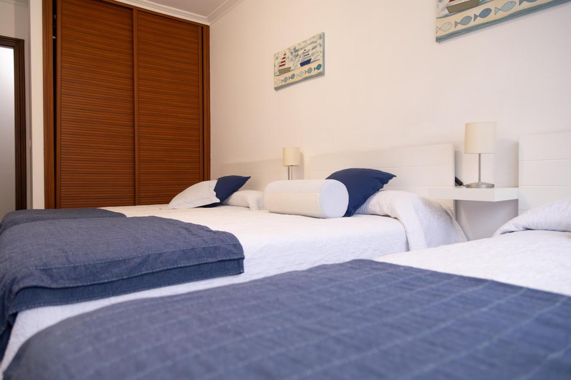Apartamento Completo, Amplio, Muy Iluminado Y Con Plaza De Garaje Incluida. O Grove Exterior photo
